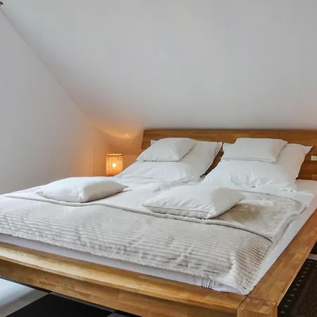 Holiday home Awesome In With Wifi *